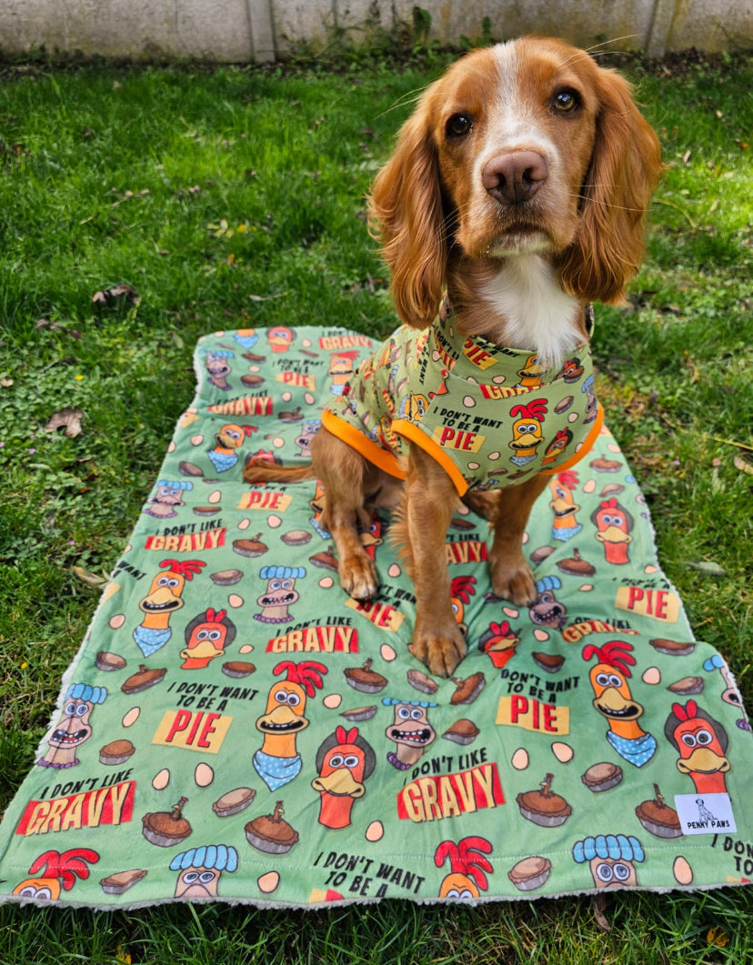 Chickens on the run Blanket